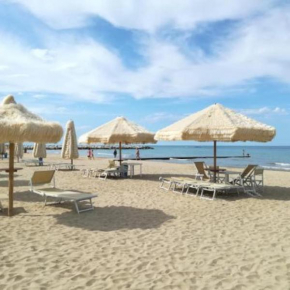 CASA MIRO' vicinissima al mare e parcheggio privato gratuito se disponibile Pescara